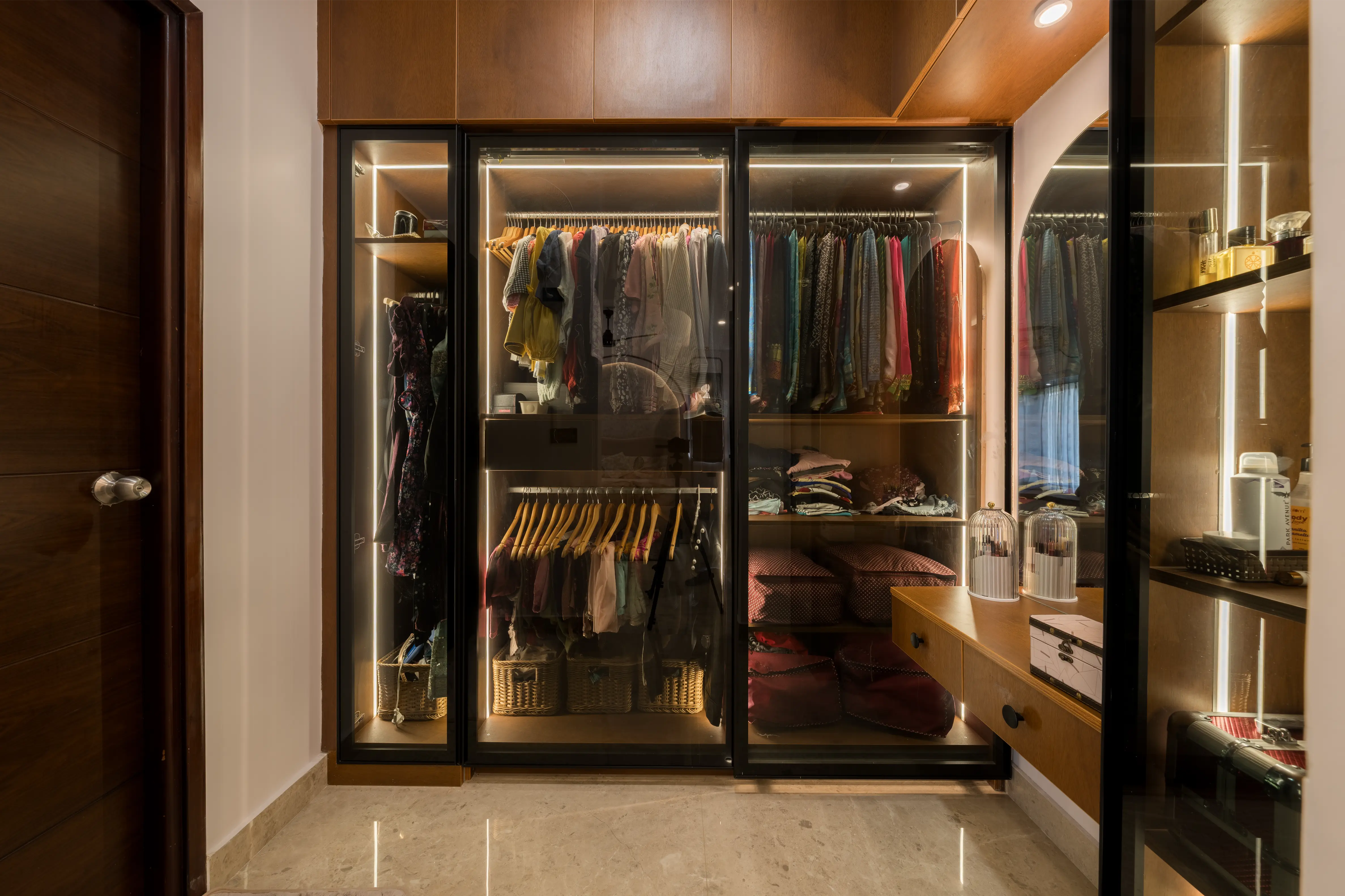 walkin closet design for home